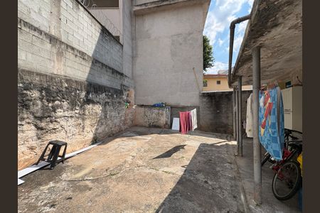 Casa para alugar com 500m², 6 quartos e 3 vagasCasa 2 - Área de serviço 