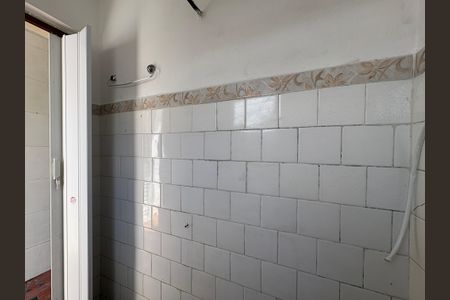 Casa para alugar com 500m², 6 quartos e 3 vagasCasa 1- Banheiro