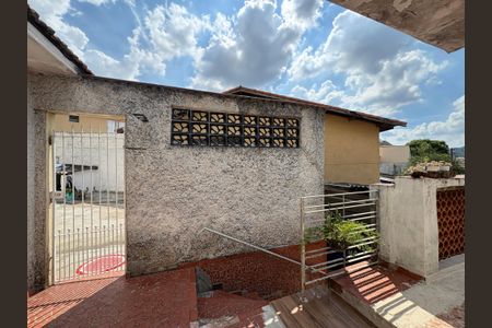 Casa para alugar com 500m², 6 quartos e 3 vagasCasa 2 - Quintal