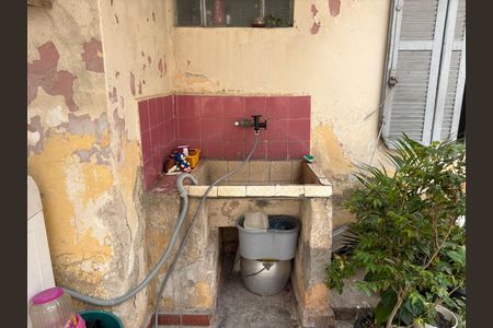 Casa para alugar com 500m², 6 quartos e 3 vagasCasa 2 - Área de serviço 