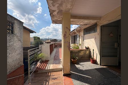 Casa para alugar com 500m², 6 quartos e 3 vagasCasa 2 - Quintal