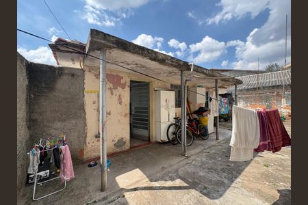 Casa para alugar com 500m², 6 quartos e 3 vagasCasa 2 - Área de serviço 