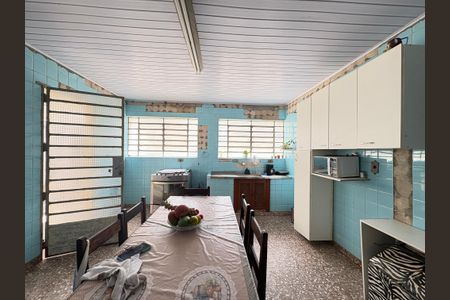 Casa para alugar com 500m², 6 quartos e 3 vagasCasa 2 - Cozinha