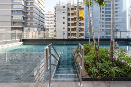 Studio para alugar com 27m², 1 quarto e sem vagaPiscina