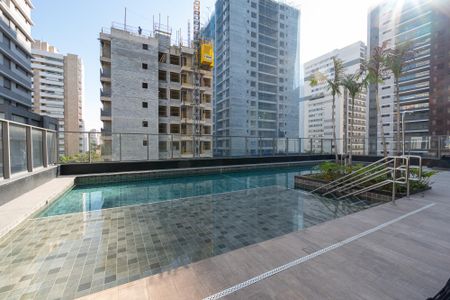 Studio para alugar com 27m², 1 quarto e sem vagaPiscina