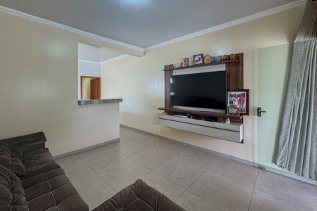 Casa à venda com 3 quartos, 173m² em Colonial, Contagem