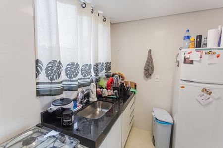 Apartamento à venda com 60m², 2 quartos e 2 vagas Apartamento à venda com 60m², 2 quartos e 2 vagasCozinha