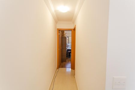 Apartamento à venda com 60m², 2 quartos e 2 vagas Apartamento à venda com 60m², 2 quartos e 2 vagasCorredor