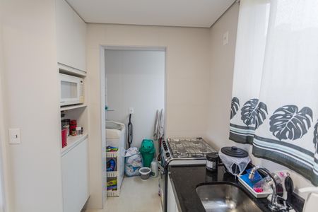 Apartamento à venda com 60m², 2 quartos e 2 vagas Apartamento à venda com 60m², 2 quartos e 2 vagasCozinha