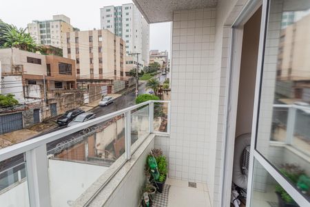 Apartamento à venda com 60m², 2 quartos e 2 vagas Apartamento à venda com 60m², 2 quartos e 2 vagasVaranda da Suíte 1