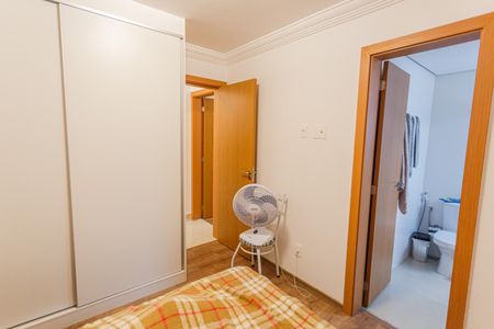 Apartamento à venda com 60m², 2 quartos e 2 vagas Apartamento à venda com 60m², 2 quartos e 2 vagasSuíte 2
