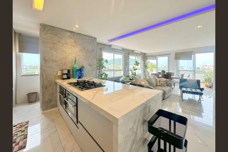 Apartamento para alugar com 180m², 3 quartos e 1 vagaCozinha