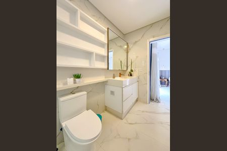 Apartamento para alugar com 180m², 3 quartos e 1 vagaBanheiro da Suíte