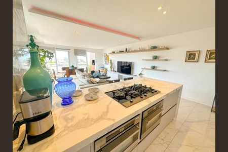 Apartamento para alugar com 180m², 3 quartos e 1 vagaCozinha