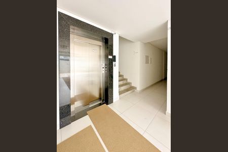 Apartamento para alugar com 180m², 3 quartos e 1 vagaElevador
