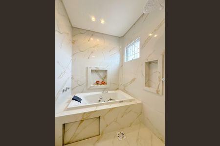 Apartamento para alugar com 180m², 3 quartos e 1 vagaBanheiro da Suíte