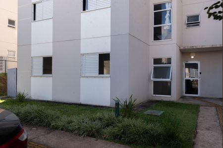 Apartamento para alugar com 56m², 2 quartos e 1 vaga Apartamento para alugar com 56m², 2 quartos e 1 vagaFachada do bloco