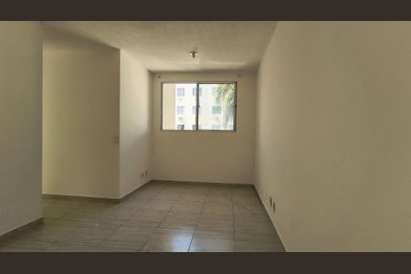 Sala de apartamento para alugar com 3 quartos, 55m² em Vargem Pequena, Rio de Janeiro