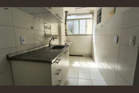 Apartamento para alugar com 55m², 3 quartos e 1 vagaCozinha e Área de Serviço 
