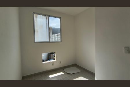 Quarto 2 de apartamento para alugar com 3 quartos, 55m² em Vargem Pequena, Rio de Janeiro