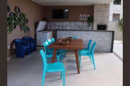 Apartamento para alugar com 46m², 2 quartos e 1 vagaÁrea comum - Churrasqueira