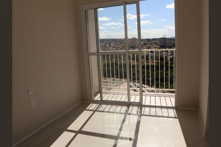 Sala de apartamento para alugar com 2 quartos, 46m² em Fazenda Crimeia Caveiras, Goiânia