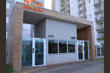 Apartamento para alugar com 46m², 2 quartos e 1 vagaFachada e portaria