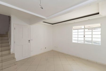 Casa de condomínio à venda com 135m², 3 quartos e 1 vaga Casa de condomínio à venda com 135m², 3 quartos e 1 vagaSala