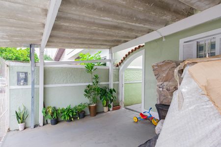 Casa à venda com 150m², 2 quartos e 2 vagasGaragem