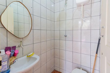 Casa à venda com 150m², 2 quartos e 2 vagasBanheiro 2