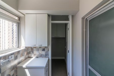 Apartamento para alugar com 90m², 3 quartos e 1 vagaÁrea de Serviço
