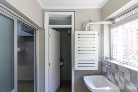 Apartamento para alugar com 90m², 3 quartos e 1 vagaÁrea de Serviço