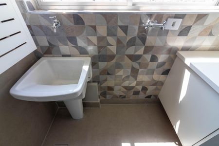 Apartamento para alugar com 90m², 3 quartos e 1 vagaÁrea de Serviço