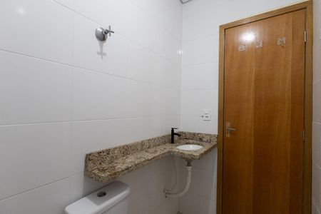 Banheiro de apartamento à venda com 1 quarto, 31m² em Parada Inglesa, São Paulo