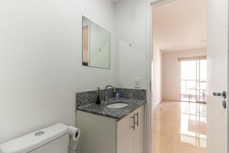 Banheiro de kitnet/studio à venda com 1 quarto, 32m² em Consolação, São Paulo