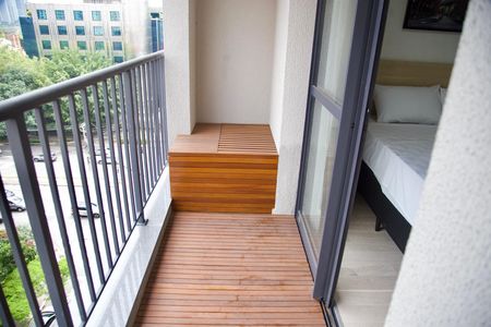 Studio para alugar com 25m², 1 quarto e sem vaga Studio para alugar com 25m², 1 quarto e sem vagaVaranda