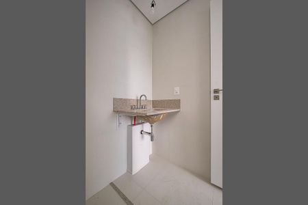 Banheiro de kitnet/studio para alugar com 1 quarto, 42m² em Jardim Paulista, São Paulo