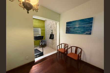 Casa à venda com 4 quartos, 280m² em Serra, Belo Horizonte