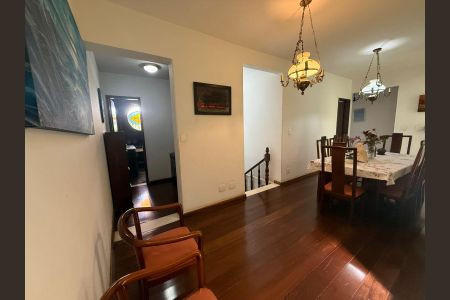 Casa à venda com 4 quartos, 280m² em Serra, Belo Horizonte