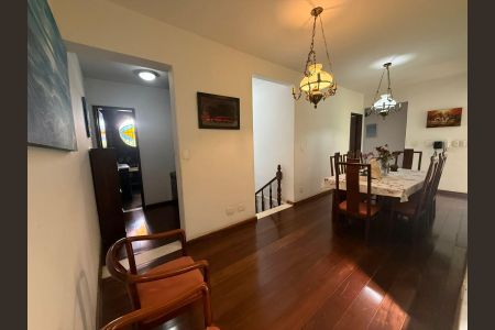 Casa à venda com 4 quartos, 280m² em Serra, Belo Horizonte