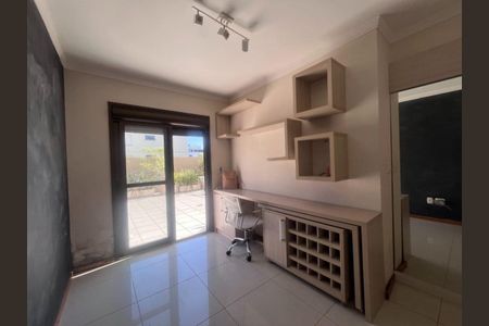 Quarto 1 de apartamento para alugar com 2 quartos, 113m² em Petrópolis, Porto Alegre