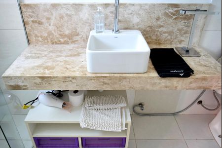 Apartamento para alugar com 82m², 2 quartos e 1 vagaBanheiro da Suíte 2