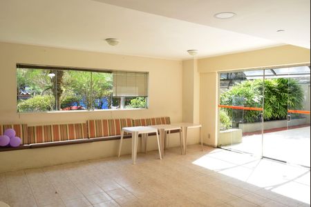 Apartamento para alugar com 82m², 2 quartos e 1 vagaSalão de Festas