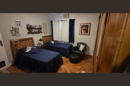 Apartamento à venda com 130m², 3 quartos e 1 vaga Apartamento à venda com 130m², 3 quartos e 1 vagaQuarto