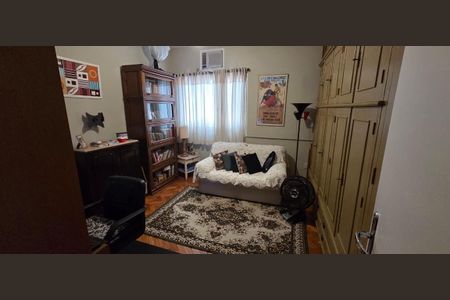 Apartamento à venda com 130m², 3 quartos e 1 vaga Apartamento à venda com 130m², 3 quartos e 1 vagaQuarto