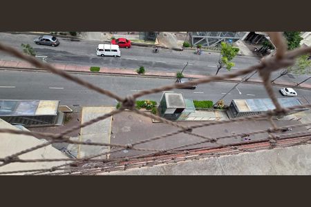 Apartamento à venda com 130m², 3 quartos e 1 vaga Apartamento à venda com 130m², 3 quartos e 1 vagaVista