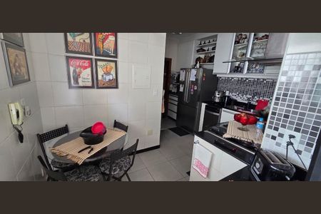 Apartamento à venda com 130m², 3 quartos e 1 vaga Apartamento à venda com 130m², 3 quartos e 1 vagaCozinha