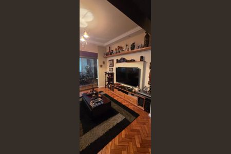 Apartamento à venda com 130m², 3 quartos e 1 vaga Apartamento à venda com 130m², 3 quartos e 1 vagaSala