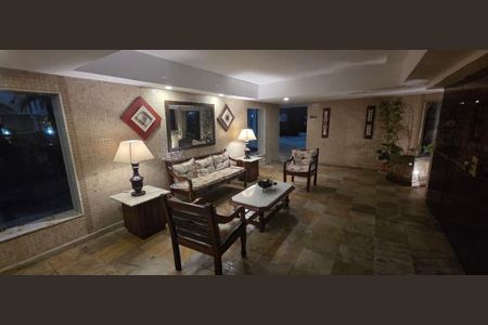 Apartamento à venda com 130m², 3 quartos e 1 vaga Apartamento à venda com 130m², 3 quartos e 1 vagaÁrea comum