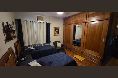 Apartamento à venda com 130m², 3 quartos e 1 vaga Apartamento à venda com 130m², 3 quartos e 1 vagaQuarto